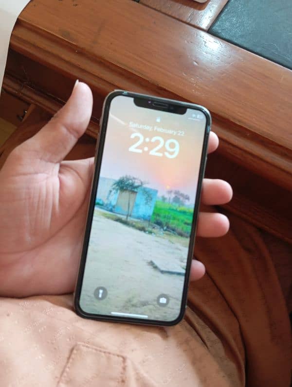 iPhone x 64Gb non PTA 1