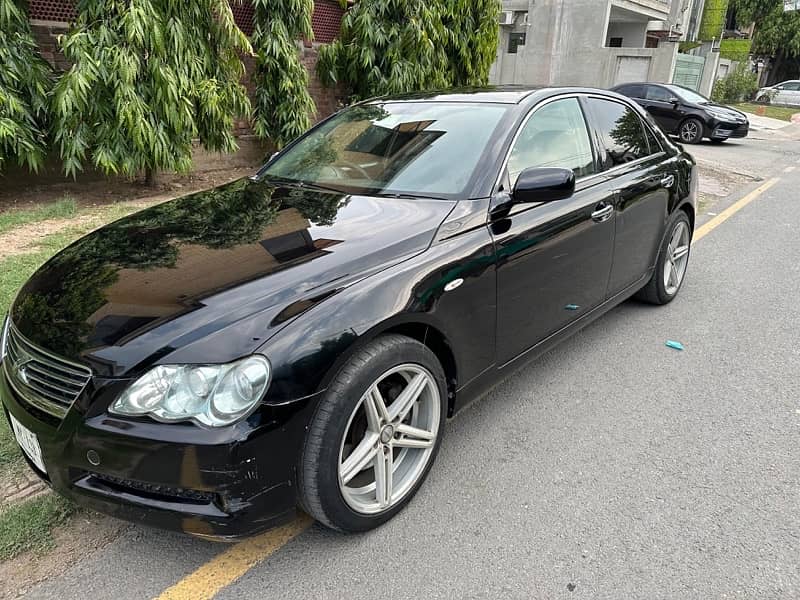 Toyota Mark X 2005 1