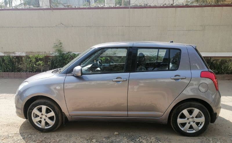 Suzuki Swift 2021 greyphite grey automatic 8