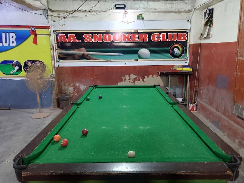 snooker 4 by 8 fresh condition 2