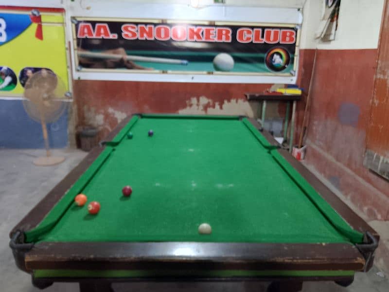 snooker 4 by 8 fresh condition 3