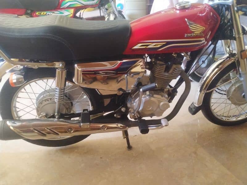 CG 125cc special edition 2024 model Karachi registered 1