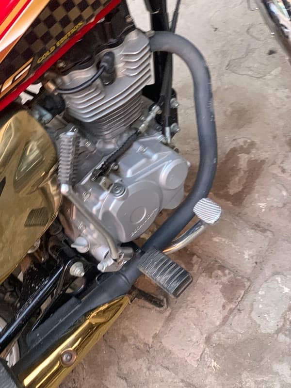 honda 125 self-Start 2025 model 3