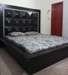 Bedroom Set For Sale