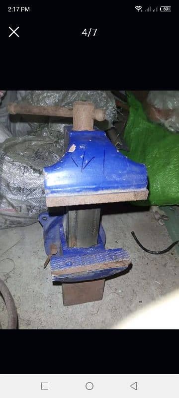 Bench vice 6" 1