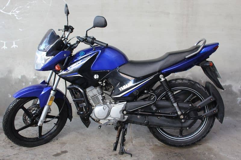 Yamaha YBR 125 0