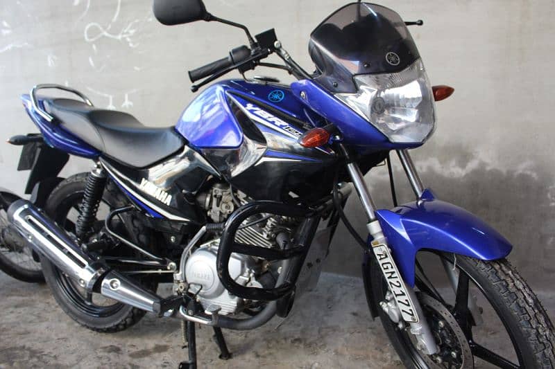 Yamaha YBR 125 8