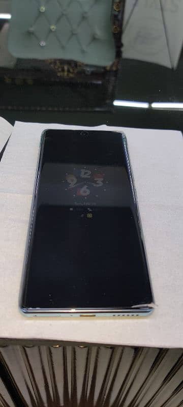 infinix Zero 40 10/10 condition 2