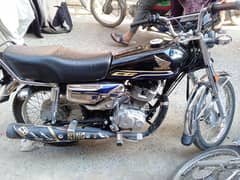 Honda 125 Black Color