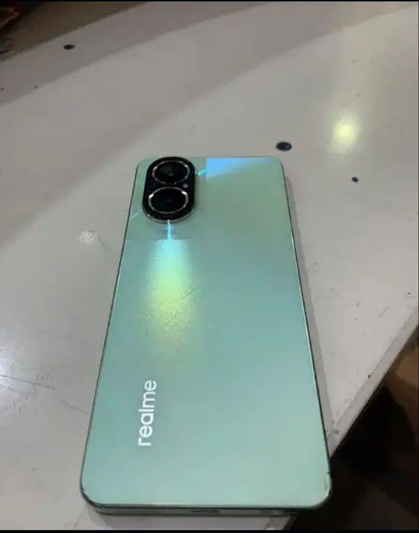 Realme c67 8/128 0