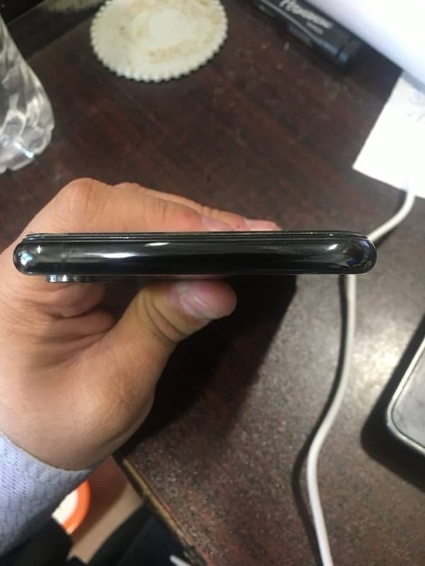 iphone xs maxs pta approve 5