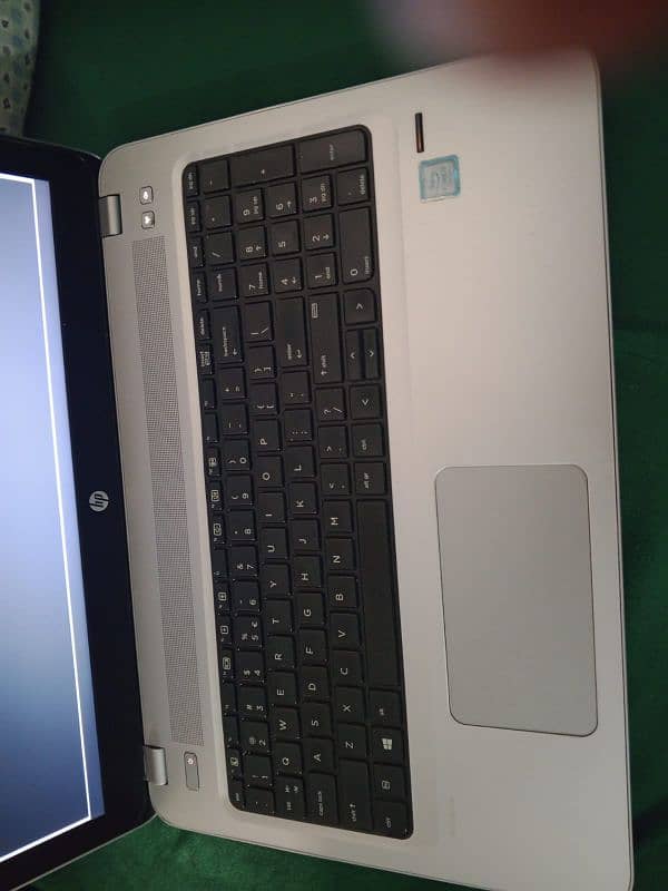 HP ProBook 450 core i5 7th gen 1