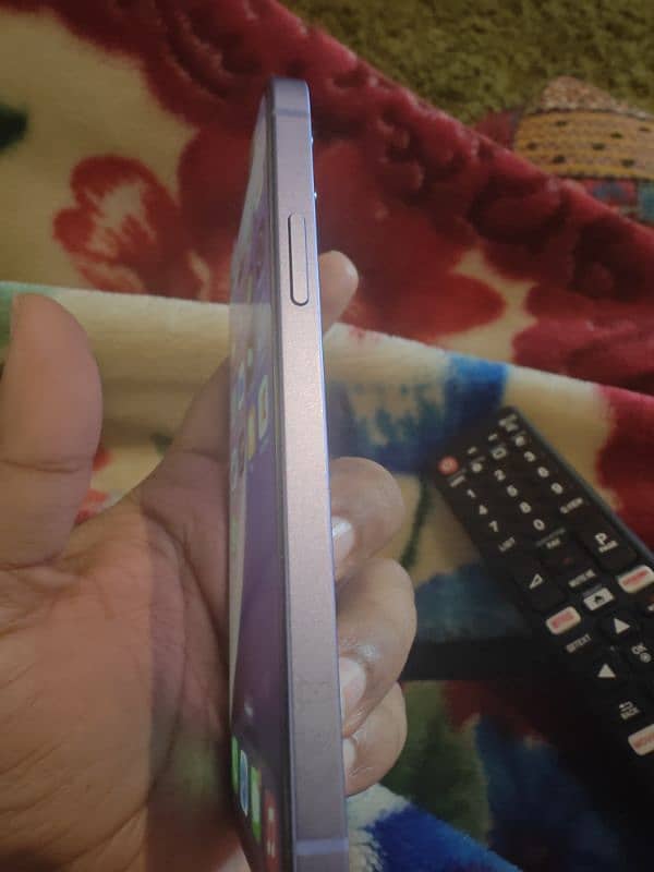 iphone 12 ,condition 100 2