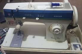 Singer  sewing Machine