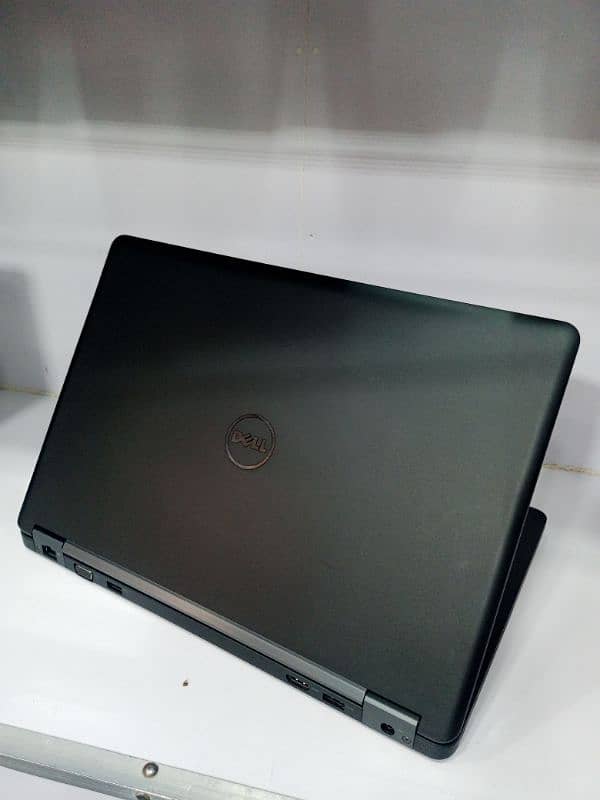 Dell Latitude 5450 1