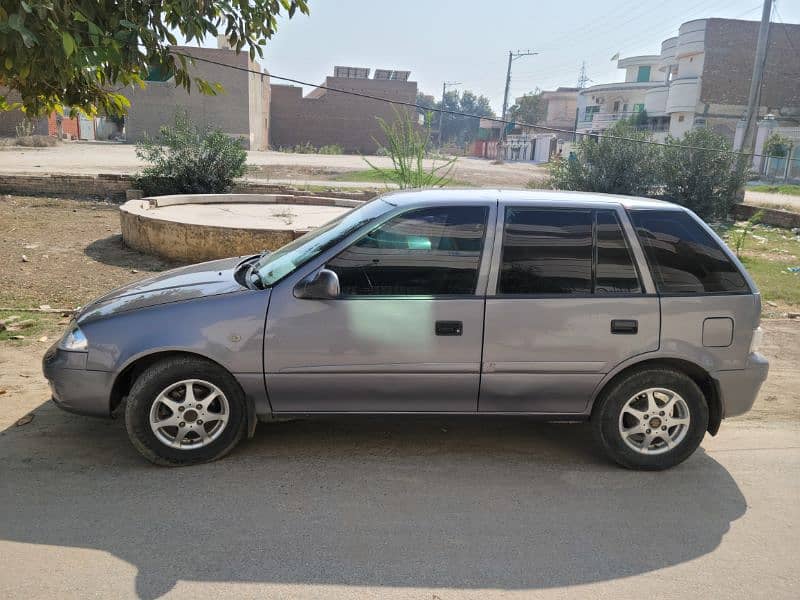 Suzuki Cultus 2017 4