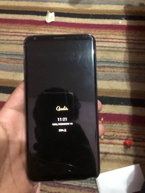 LG v30 plus thinq 4/128 exchange possible 0