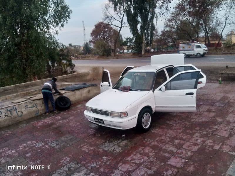 Nissan Sunny super saloon 1992 Model. 94 Registered 1