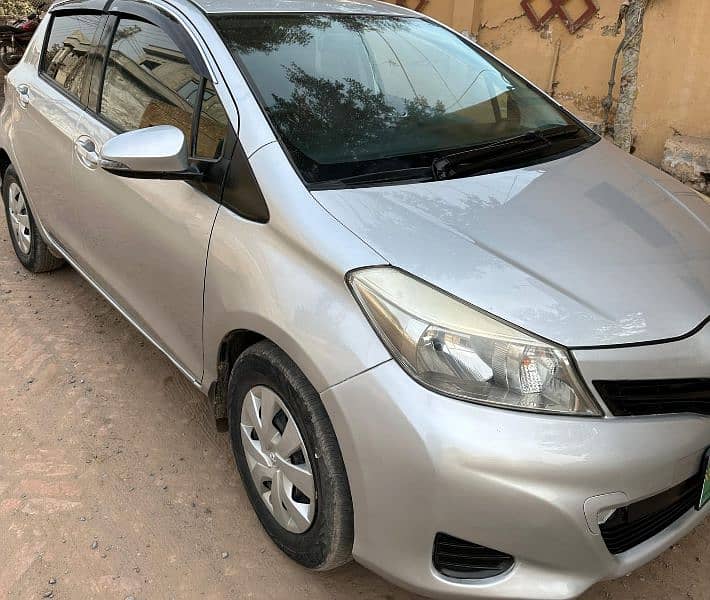 Toyota Vitz 2013 8