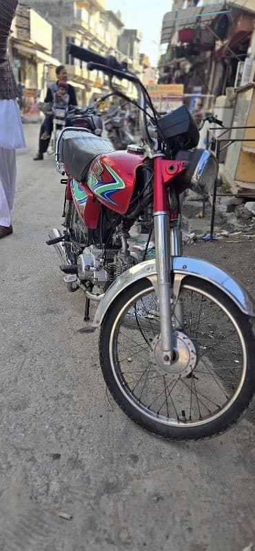 HONDA 70 FOR PERSONAL USE 4