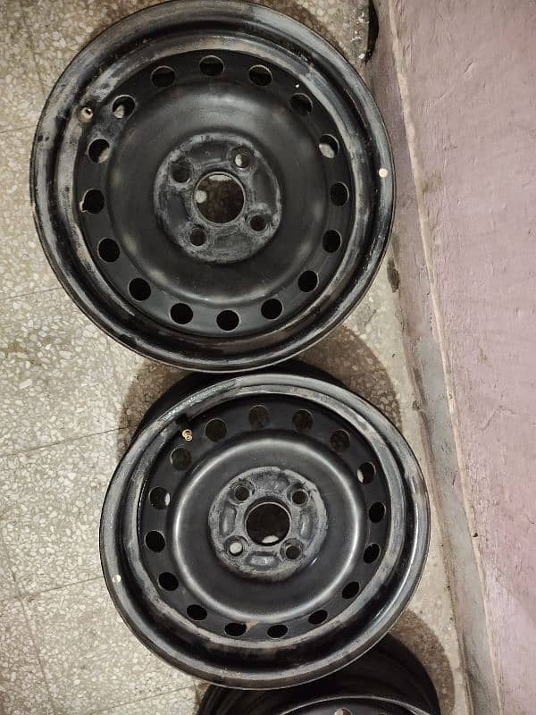 Toyota Passo 14 inch Wheel Rims &  Wheel Caps Genuine 13