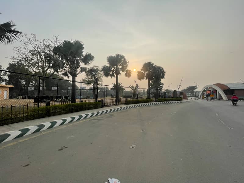 10 Marla Plot For Sale In Sukh Chayn Gardens Near Bahri Town Lahore 5