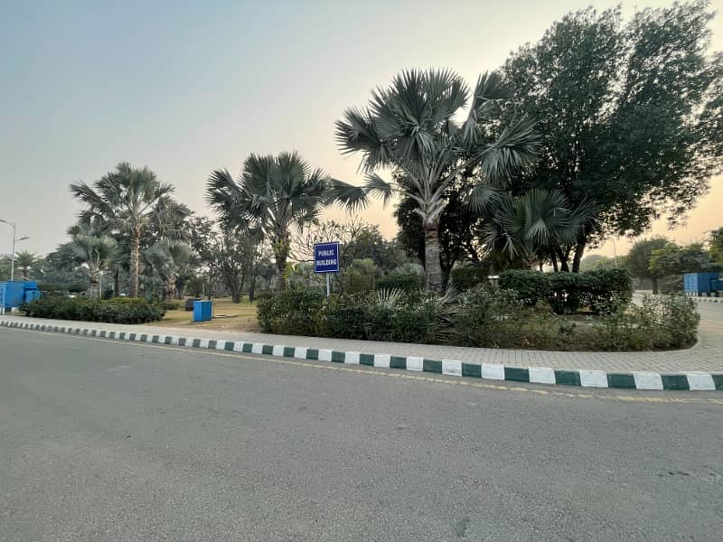 10 Marla Plot For Sale In Sukh Chayn Gardens Near Bahri Town Lahore 14