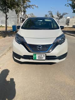 Nissan Note E Power 2017