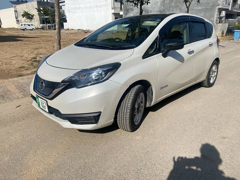 Nissan Note E Power 2017 2