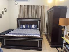 Wooden Furniture Bedroom Set 4 Pieces