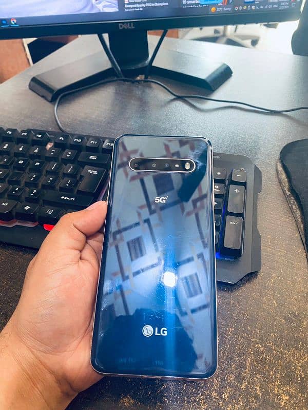 lg v60 thinq 5g urgent sale 4