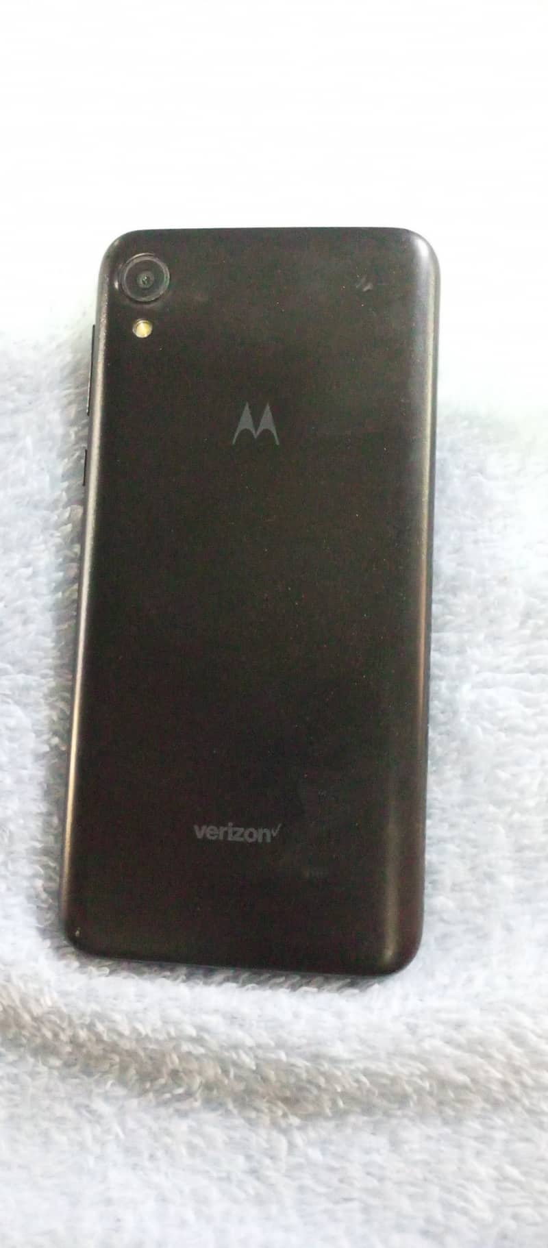 moto E6 0