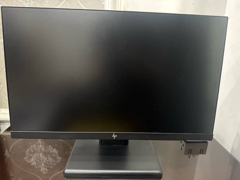 HP 75hz monitor 22inch display borderless 1