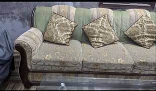 5 Seater sofa set + Glass table