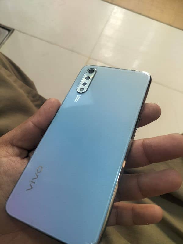 vivo s1 ha 256gb 6gb Good better timing 10