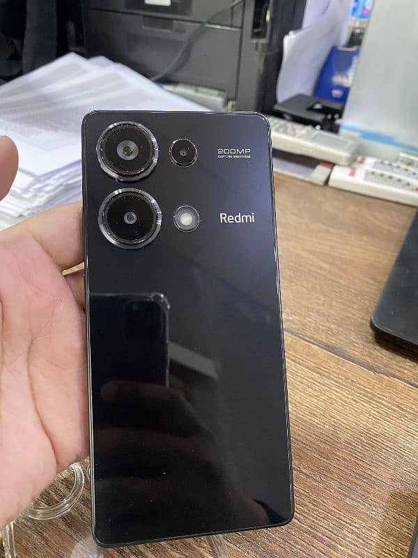 Xiaomi Redmi Note 13 pro 1