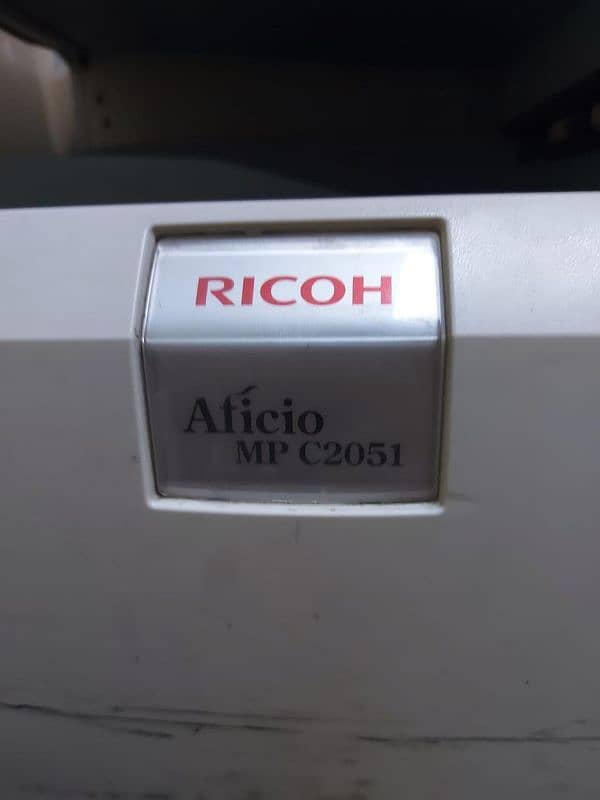 Ricoh Aficio MP C2051 4