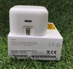 Apple  Iphone  Samsung. mi. ONEPLUS Charger. High quality 03014348439