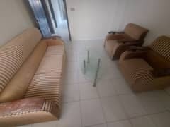 5 seater sofa  1 table sale condition 10/7