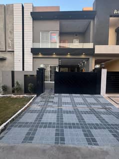 5 MARLA BRAND NEW HOUSE FOR SALE IN PARK VIEW CITY LAHORE