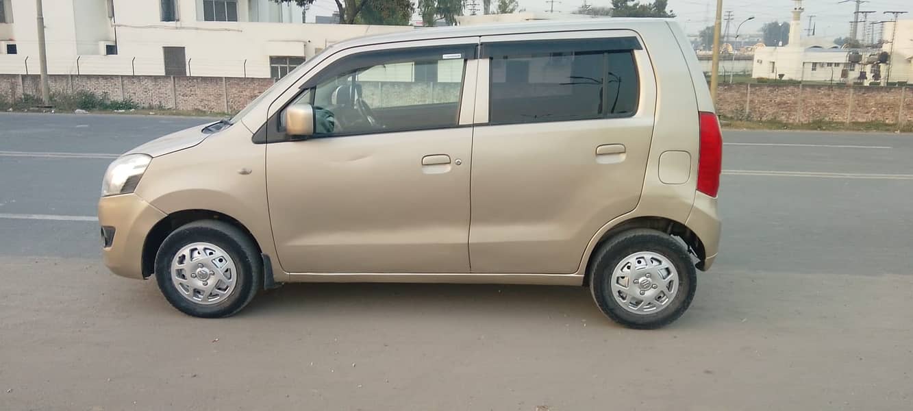 Suzuki Wagon R VxL 2017 1