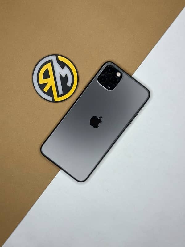 IPhone 11 Pro max 256gb factory unlock 0