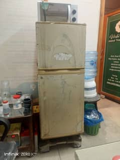 Fridge with Original Gas and Compressor Working Condition