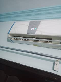 Haier 1 Ton AC l Fast Cooling l energy Efficient l remote included