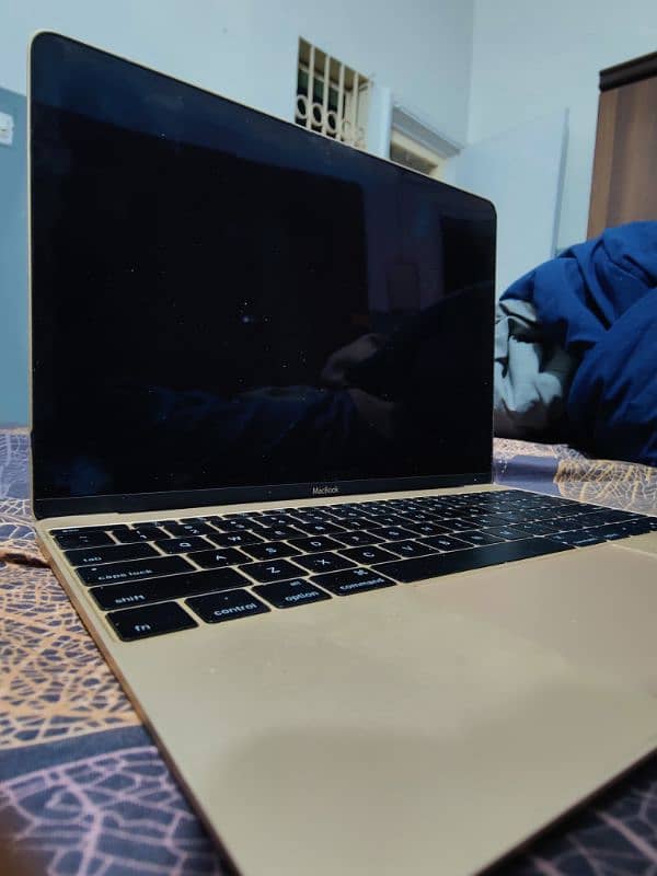 MacBook Retina 2015, 12 inche 1