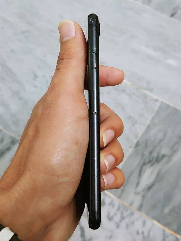 iPhone 7 (Exchange Possible) 2
