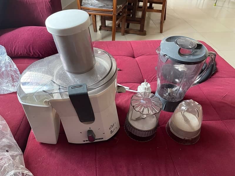 BLACK & DECKER 500W juicer blender with grinder and mincer 4