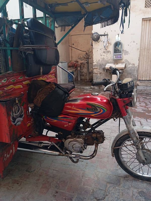 Loader Rickshaw 2019 Model 5