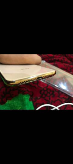 Apple iPhone XS Max with Original Charger Contact WhatsApp 03298995345