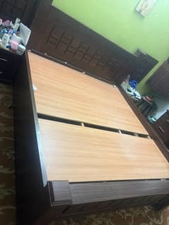 Heavy Material King Size Bed with two Side Tabels